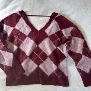 Women’s Chevron Open Back V Neck Sweater